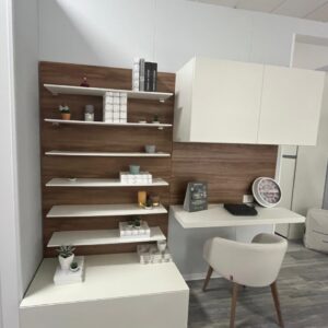 Parete attrezzata con scrivania LINE in Pronta Consegna