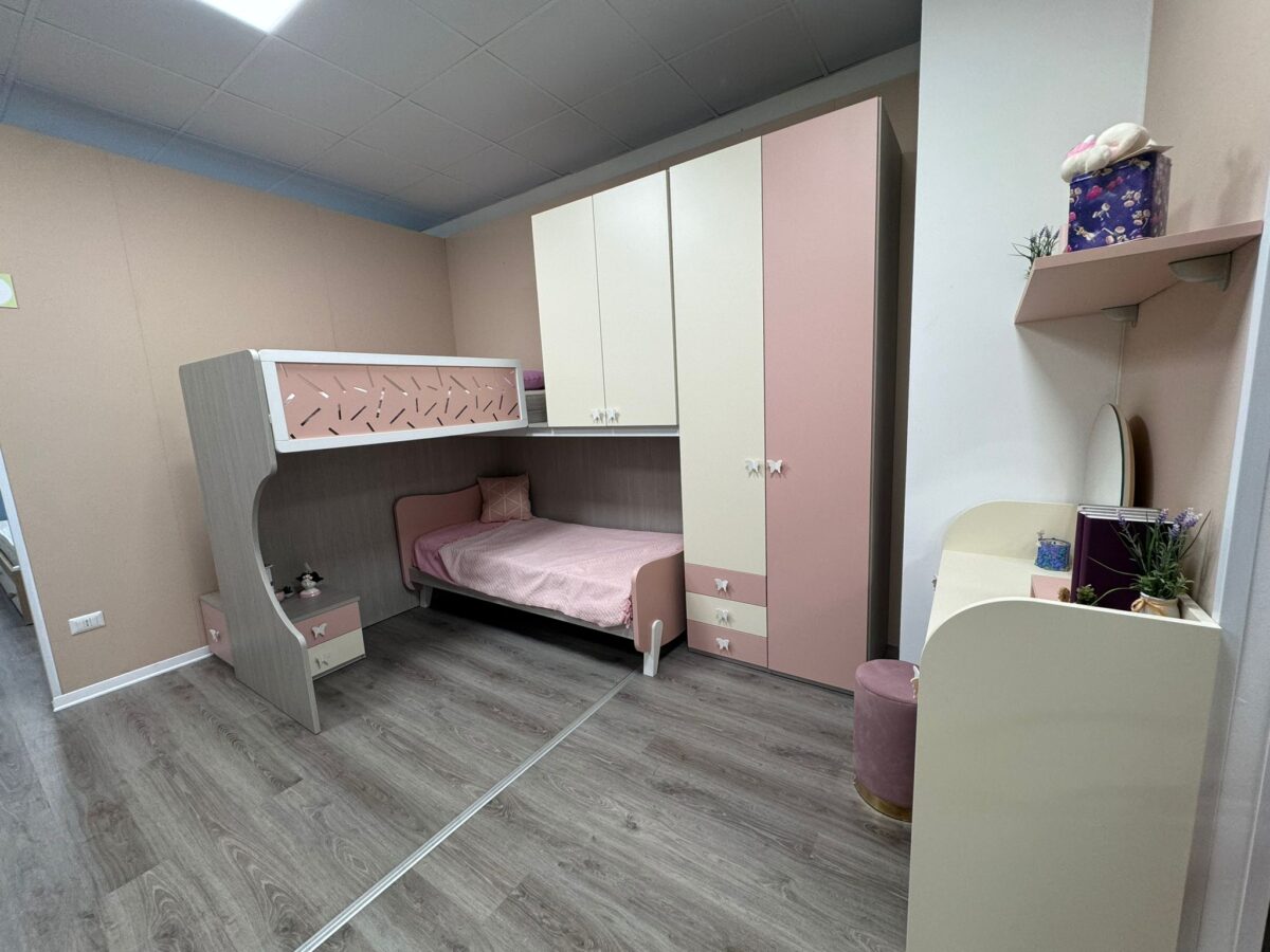 Cameretta a soppalco con armadio lineare PRINCESS in Pronta Consegna