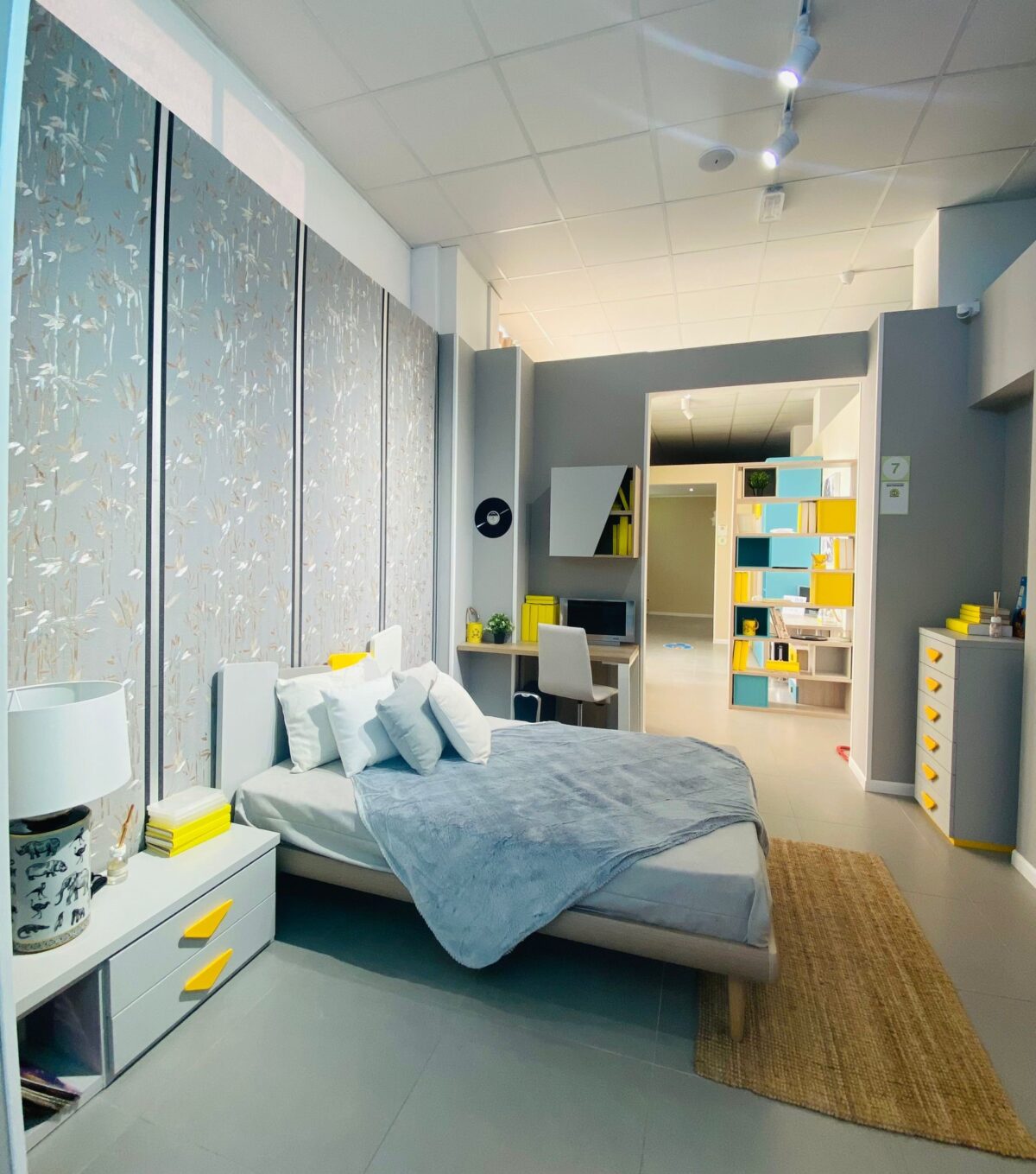Cameretta con zona studio COMFORT in Pronta Consegna in Pronta Consegna